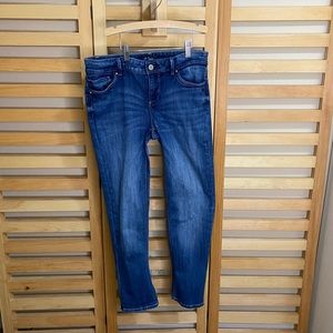 White House Black Market Slim Crop